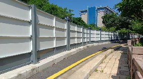 市政、項(xiàng)目、施工、建筑圍擋使用注意事項(xiàng)【旭東圍擋廠家】